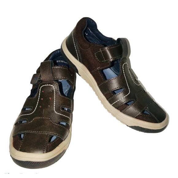 Yuyin Lykan Boys Leather Sneaker/Sandals Size Eur 21.5 US 5.5-6 - Picture 1 of 4